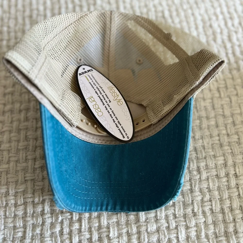 Hat - Picture 4 of 7